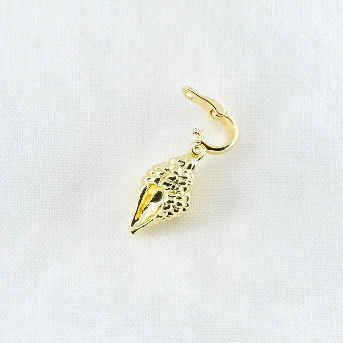 GOLD CONCH SHELL
