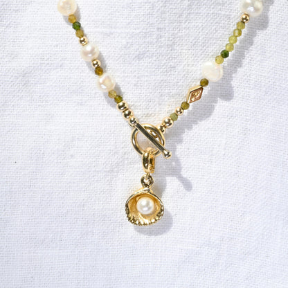 GOLD CLAM SHELL & PEARL