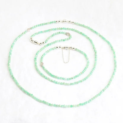 LIGHT EMERALD