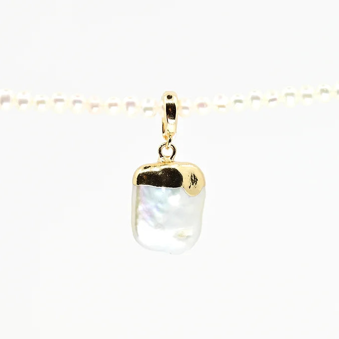 SQUARE PEARL