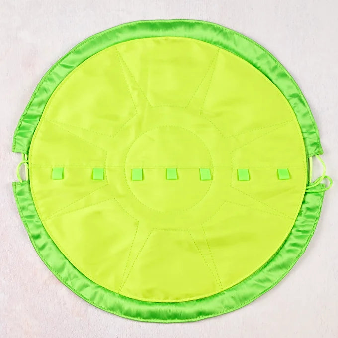 Round green mat with green border on a light gray background
