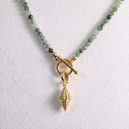 GOLD CONCH SHELL clip on pendant