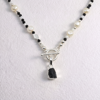 BLACK SPINEL- clip on pendant