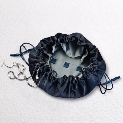 THE CITY BREAK flat-lay jewellery travel pouch