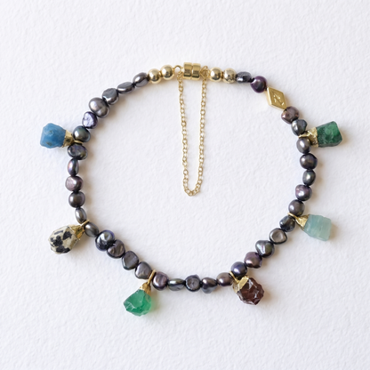 PEWTER ROCK pearl and charm bracelet