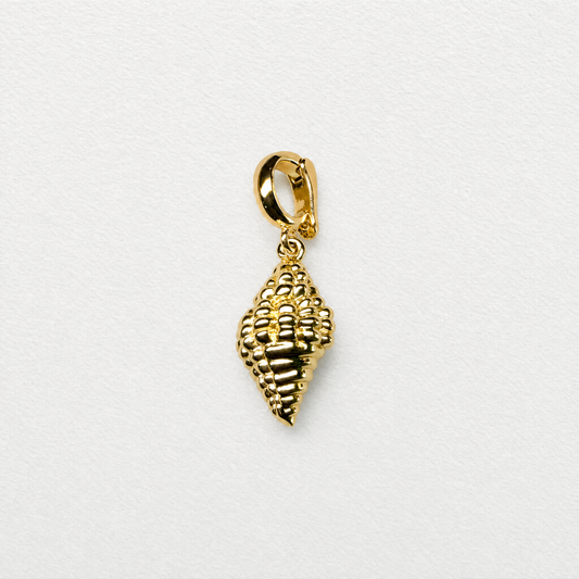 GOLD CONCH SHELL clip on pendant